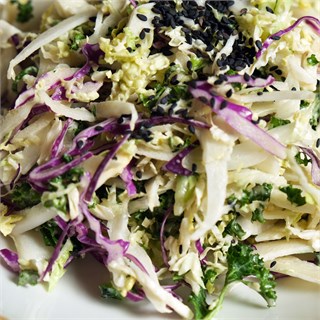 {{photo.Alt || photo.Description || 'Coleslaw с кейлом'}}